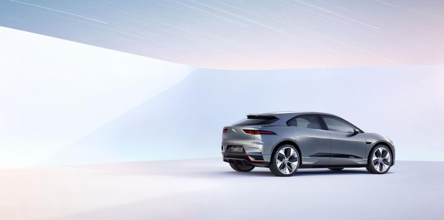  Jaguar I-Pace Concept 2016 года  (фото 15 из 91)